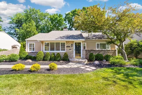 1946 Jervis Rd, Columbus, OH 43221