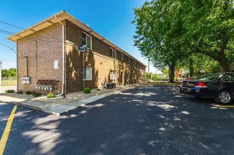199 W 5th Ave #B, Columbus, OH 43201