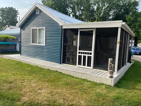 13931 Custers Point Rd NE, Thornville, OH 43076