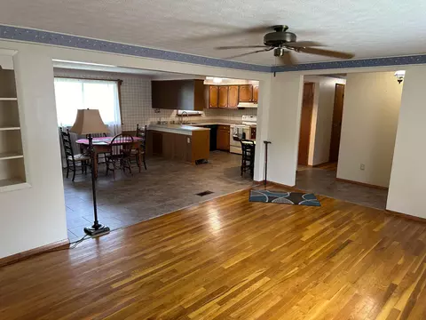 417 Edwards Rd, Circleville, OH 43113 photo 4