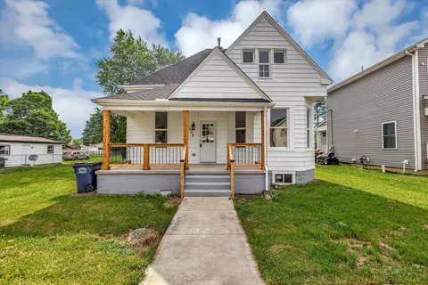 354 N 10th St, Newark, OH 43055