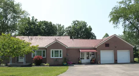 179 Wilshire Dr, Hebron, OH 43025