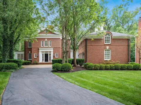 7643 S Goodrich Sq, New Albany, OH 43054