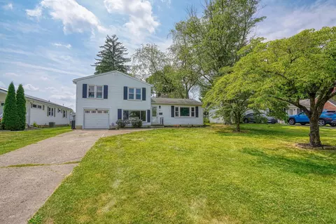 494 W 4th St, Chillicothe, OH 45601
