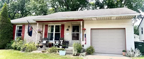 3817 Three Rivers Dr, Groveport, OH 43125