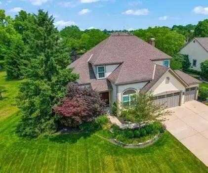 971 Ridge Crest Dr, Columbus, OH 43230