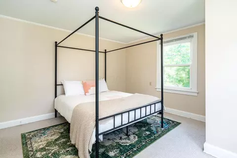 Bedroom - 325 E Longview Ave, Columbus, OH 43202 photo 4 of 7