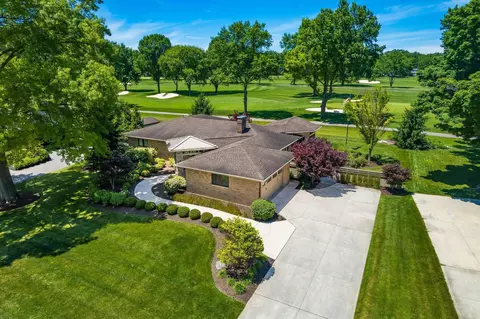 1334 Clubview Blvd S, Columbus, OH 43235