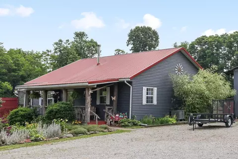 24629 Huffines Rd, Rockbridge, OH 43149