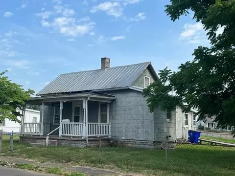 919 Adams Ave, Chillicothe, OH 45601