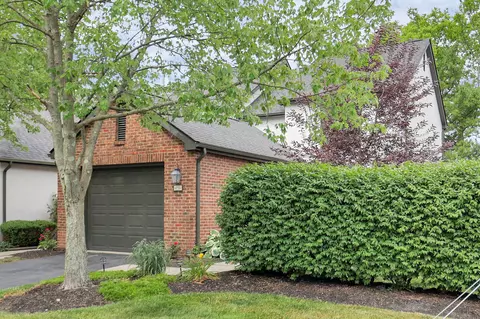 6715 Willow Grove Pl E, Dublin, OH 43017 photo 3