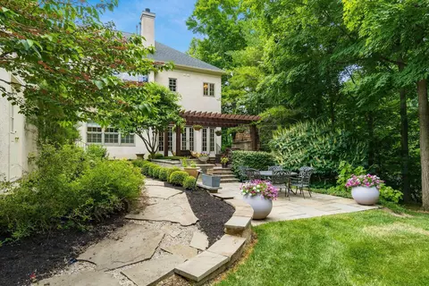 Exterior - 8165 Deep Run, Powell, OH 43065 photo 1 of 11