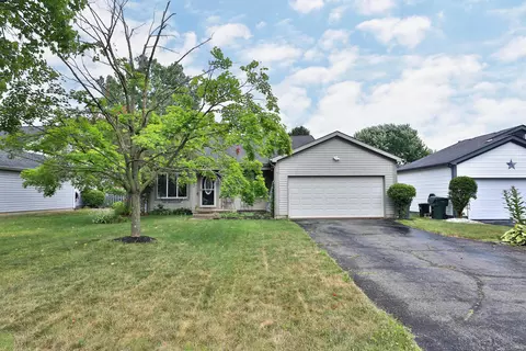 2954 Highland Park Dr, Pickerington, OH 43147