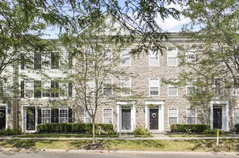 5279 Berthold Pass Dr #43, Dublin, OH 43016