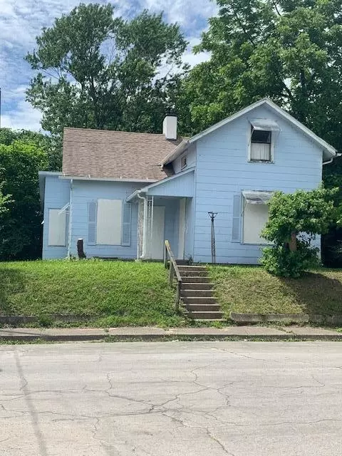 1319 Clay St, Springfield, OH 45505