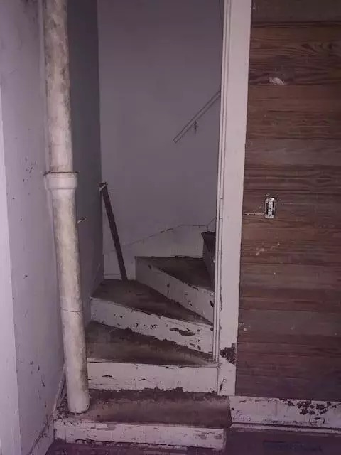 Entry Way - 1319 Clay St, Springfield, OH 45505 photo 1 of 2