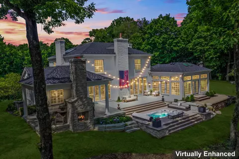 248 Thornewood Dr, Granville, OH 43023