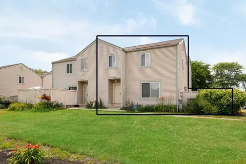 5270 Captains Ct #D, Columbus, OH 43220