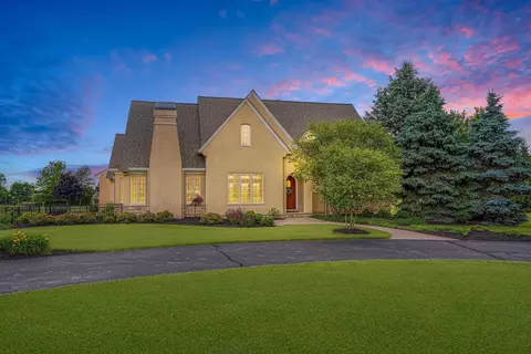 1659 E Glenhurst Dr NW, Lancaster, OH 43130