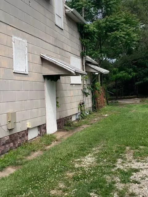 360 S Greenmount Ave, Springfield, OH 45505 photo 3