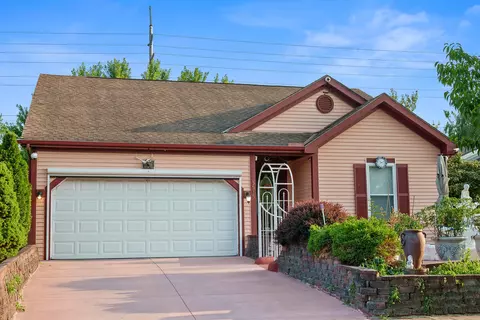 3515 Trevor Dr, Columbus, OH 43204