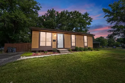 3075 Whitlow Rd, Columbus, OH 43232
