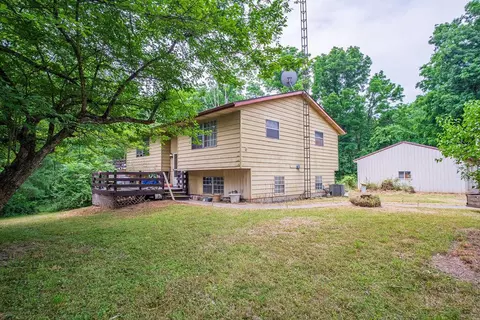 7668 County Road 19, Fredericktown, OH 43019