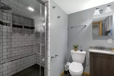 Bath - 1920 Ormond Ave, Columbus, OH 43224 photo 1 of 3