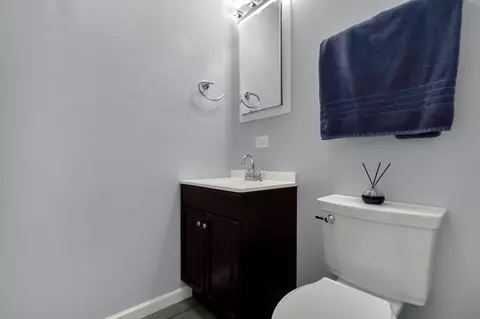 Bath - 1920 Ormond Ave, Columbus, OH 43224 photo 2 of 3