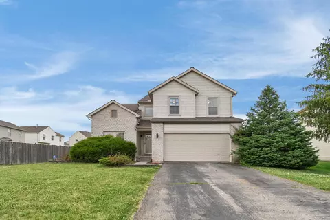 905 Lockmead Ct, Pataskala, OH 43062