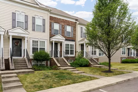 3841 Dowitcher Ln #69, Columbus, OH 43230