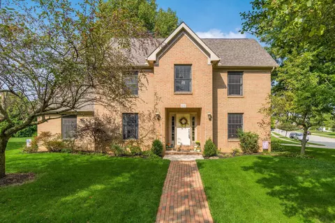 210 E Hocking St, Canal Winchester, OH 43110