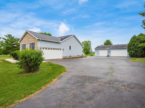 1931 Hiner Rd, Orient, OH 43146 photo 2