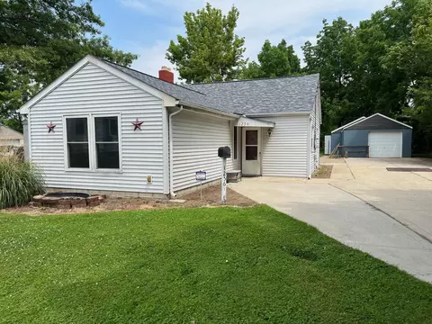 1256 Moler Rd, Columbus, OH 43207