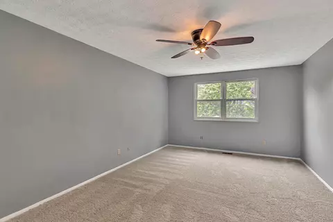 5899 Baytree Dr, Galloway, OH 43119 photo 13