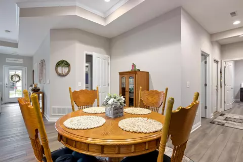 Dining - 414 Stoneshire Loop, Pataskala, OH 43062 photo 1 of 2