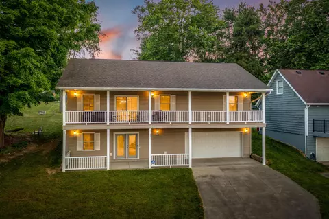 294 Crabapple Dr, Howard, OH 43028