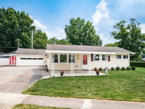 117 Richards Dr, Delaware, OH 43015