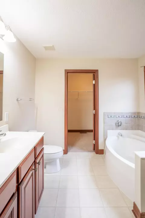 5740 Stevens Dr, Orient, OH 43146 photo 15