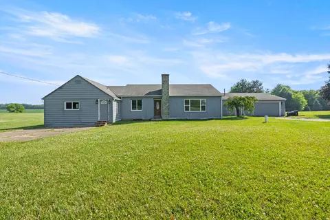 2440 Johnstown Alexandria Rd, Alexandria, OH 43001