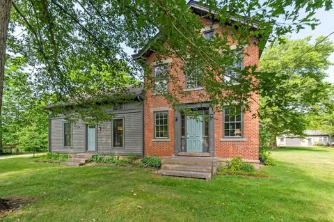 6962 Harlem Rd, Westerville, OH 43082