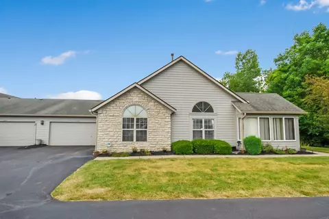 5808 Ravine Creek Dr, Grove City, OH 43123