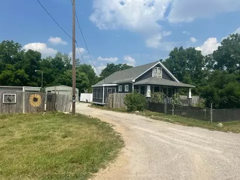 2581 Rhoads Ave, Columbus, OH 43207 photo 3