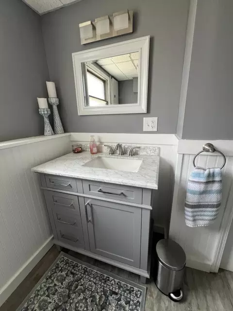 Bath - 149 Rustic Dr, Circleville, OH 43113 photo 5 of 5