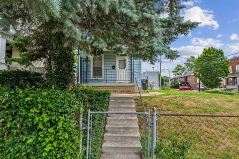 2176 Indiana Ave, Columbus, OH 43201