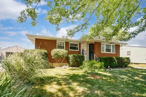 Exterior - 3880 Eakin Rd, Columbus, OH 43228 photo 8 of 8