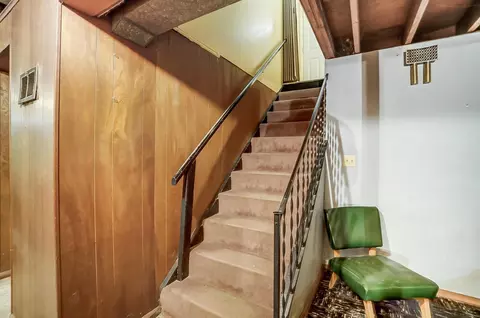 Entry Way - 3880 Eakin Rd, Columbus, OH 43228 photo 1 of 1
