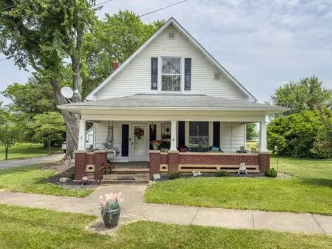 204 N Main St, Woodstock, OH 43084