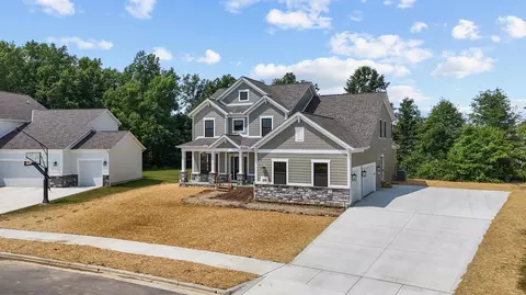7934 Norman St, Pickerington, OH 43147