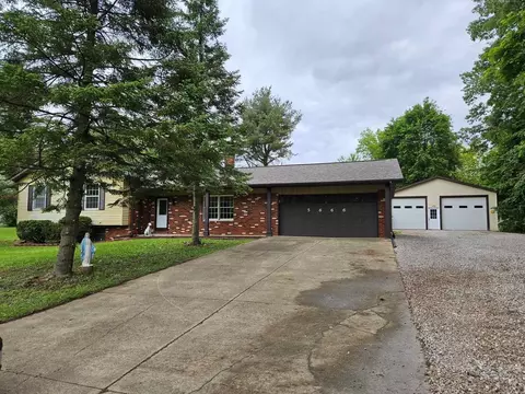 5666 Newark Rd, Mount Vernon, OH 43050